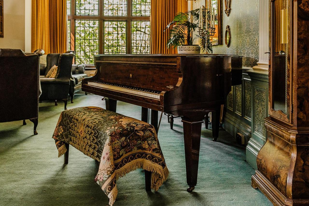 Caer Beris Manor House B&B Билт Уелс Екстериор снимка