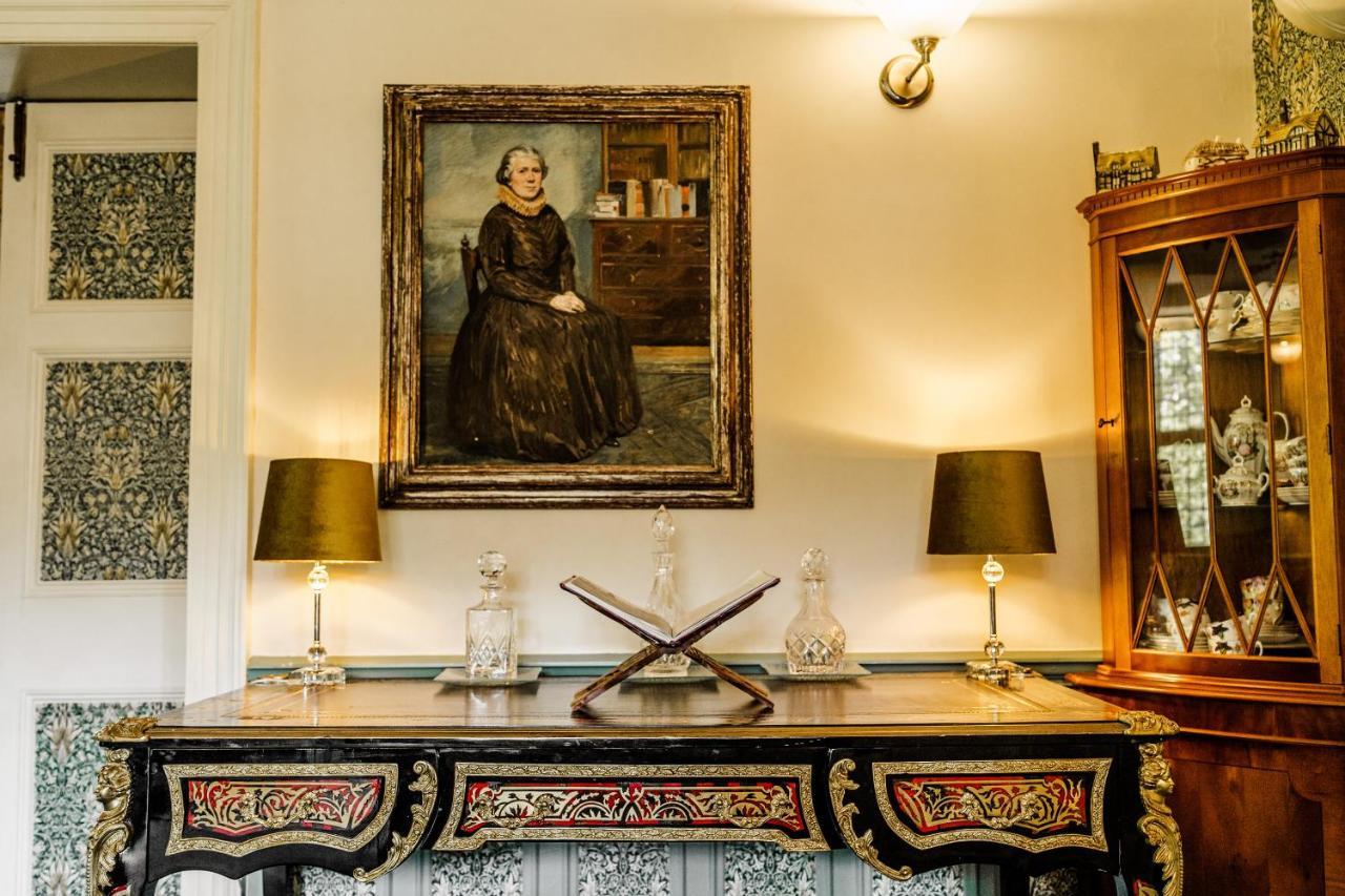 Caer Beris Manor House B&B Билт Уелс Екстериор снимка