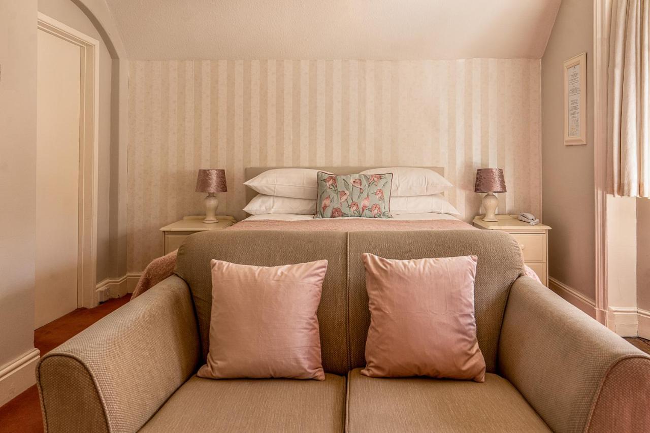 Caer Beris Manor House B&B Билт Уелс Екстериор снимка